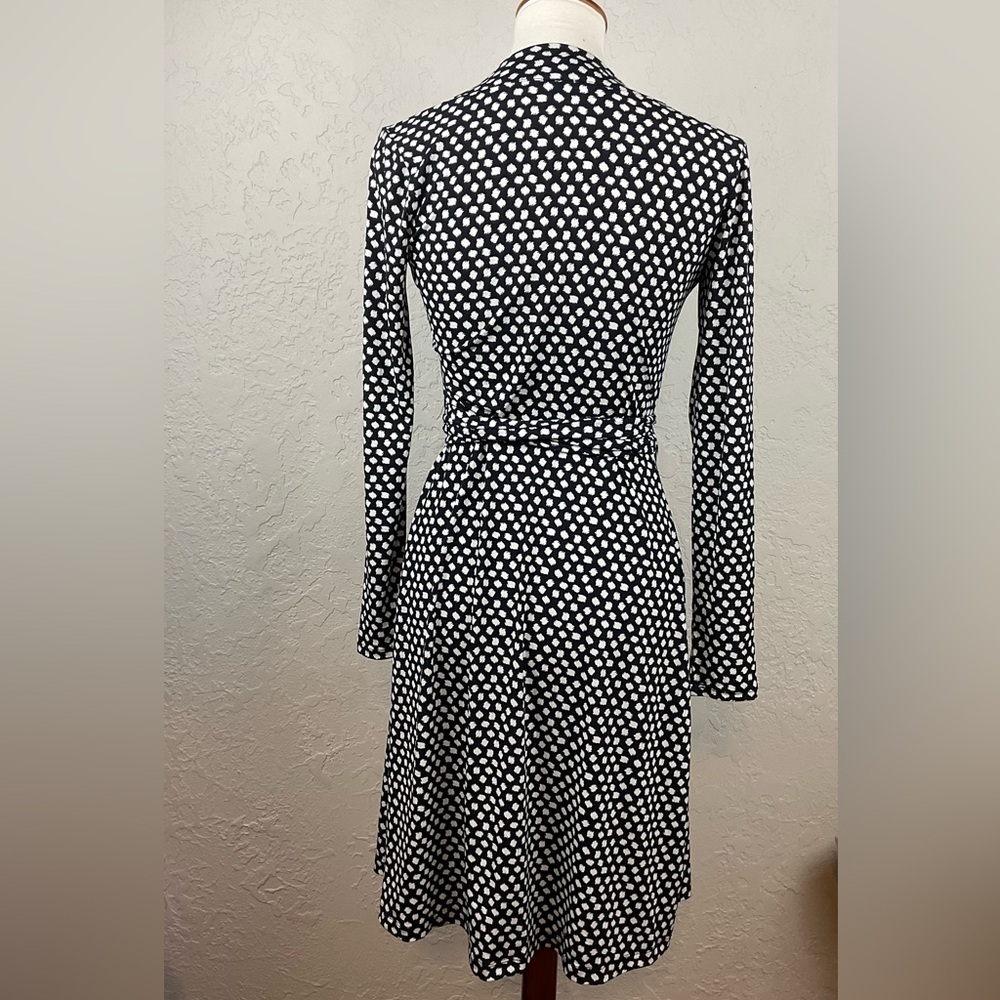 Banana Republic Long Sleeve Black White Polka Dot Wrap Dress Size XS - Picture 4 of 13